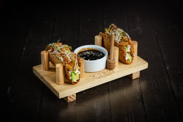 Taco Tartare Nikkei Salmón (2 piezas)
